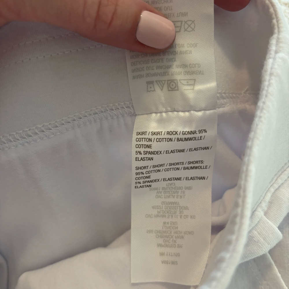 Belle by Kim Gravel White Skort 8 - Picture 8 of 8